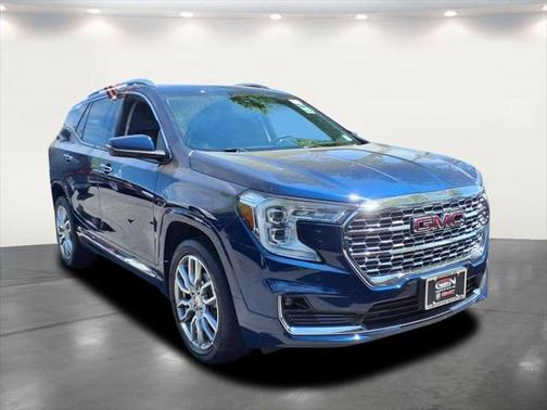 2022 GMC Terrain Denali