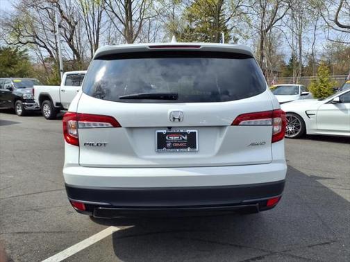 2022 Honda Pilot AWD Special Edition