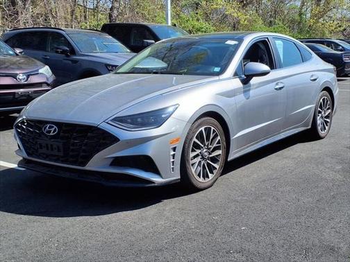 2021 Hyundai SONATA Limited