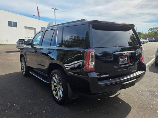 2016 GMC Yukon SLT