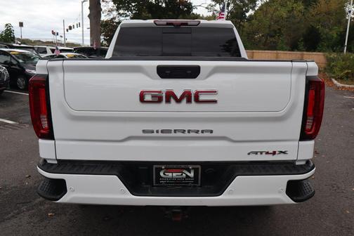 2022 GMC Sierra 1500 AT4X
