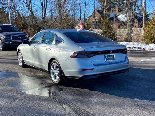 2024 Honda Accord LX 1.5T