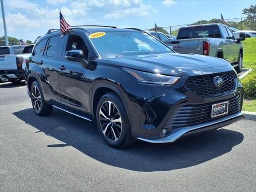 2022 Toyota Highlander XSE