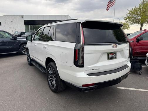 Crystal White Tricoat 2022 Cadillac Escalade Sport