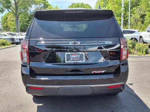 2022 Chevrolet Tahoe 4WD RST