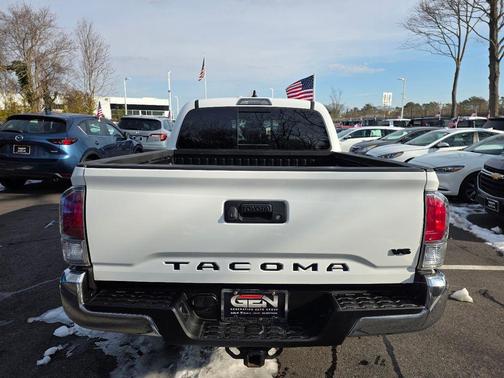 2022 Toyota Tacoma TRD Off Road