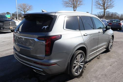 2022 Cadillac XT6 Premium Luxury AWD