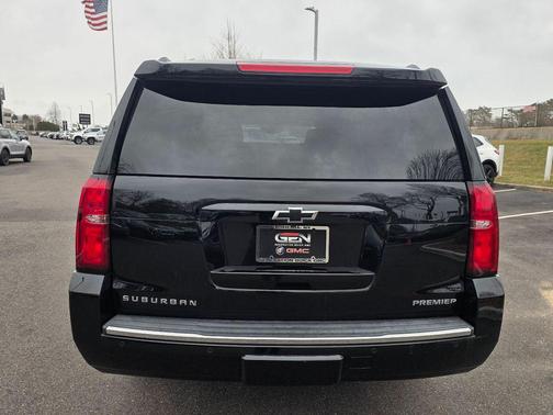 2020 Chevrolet Suburban Premier