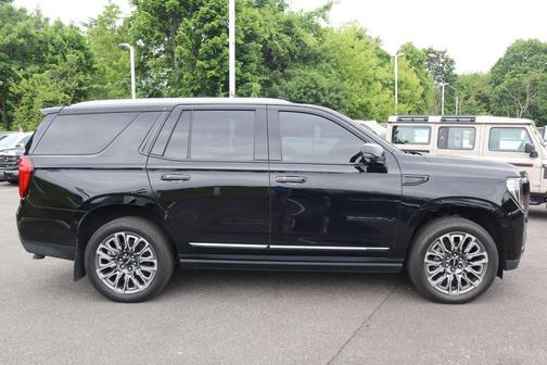 Onyx Black 2023 GMC Yukon Denali Ultimate