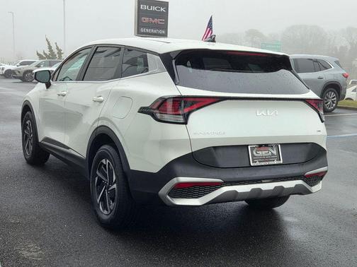 2023 Kia Sportage Hybrid LX