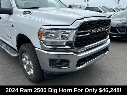 Bright White Clearcoat 2024 RAM 2500 Big Horn Crew Cab 4x4 6'4' Box