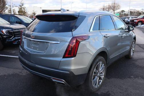2025 Cadillac XT5 Premium Luxury