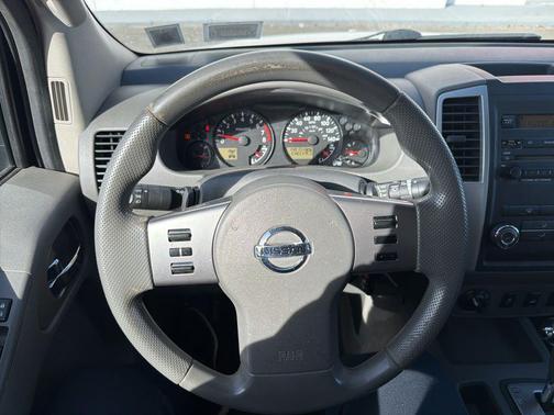 2012 Nissan Frontier SV