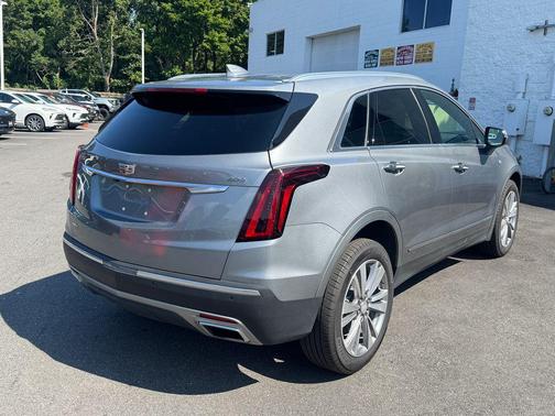 Argent Silver Metallic 2024 Cadillac XT5 Premium Luxury