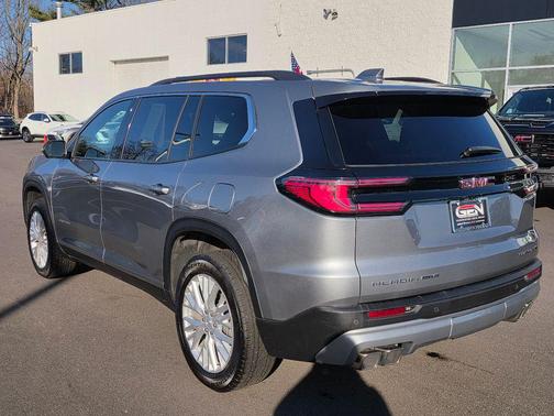 2024 GMC Acadia AWD Elevation