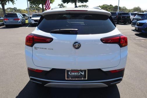 2022 Buick Encore GX Select