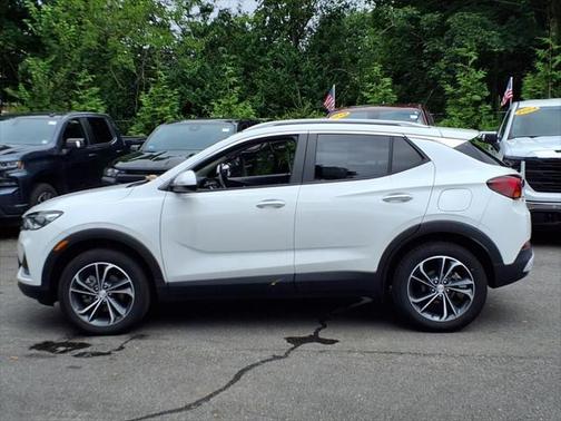 2022 Buick Encore GX Select