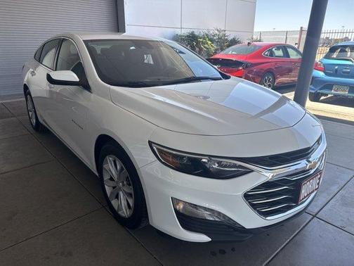 Summit White 2024 Chevrolet Malibu LT