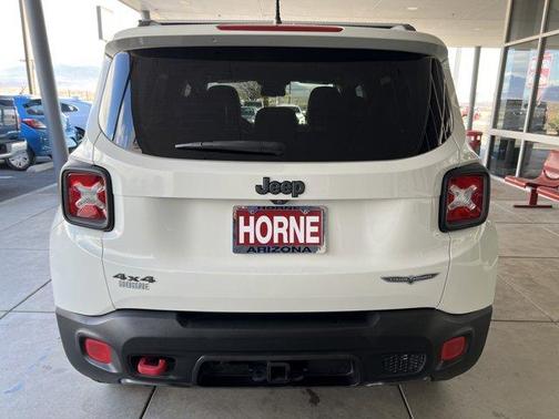 2017 Jeep Renegade Trailhawk