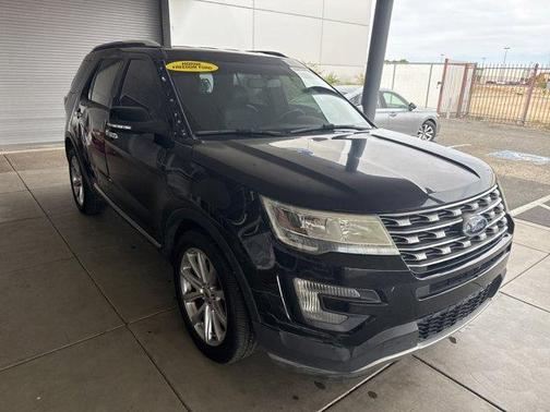 Black 2017 Ford Explorer Limited