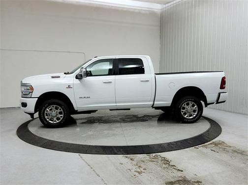 2024 RAM 2500 Laramie Crew Cab 4x4 6'4' Box