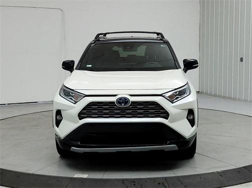 2021 Toyota RAV4 Hybrid SE