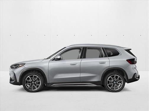 Space Silver Metallic 2026 BMW X1 xDrive28i