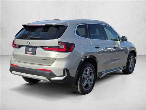 Space Silver Metallic 2026 BMW X1 xDrive28i