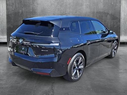 2024 BMW iX xDrive50