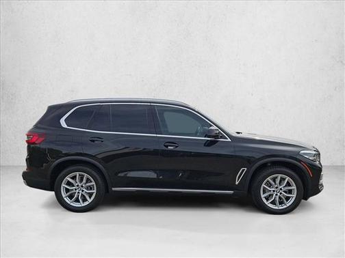 Black Sapphire Metallic 2020 BMW X5 sDrive40i