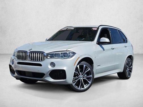 Alpine White 2018 BMW X5 xDrive50i