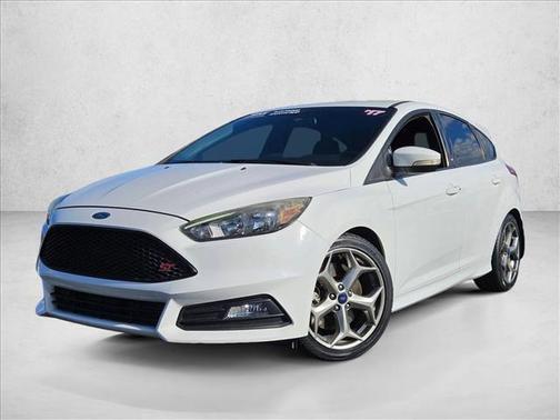 2017 Ford Focus ST 