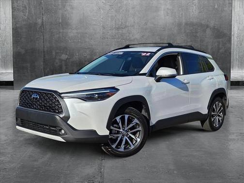 2022 Toyota Corolla Cross XLE