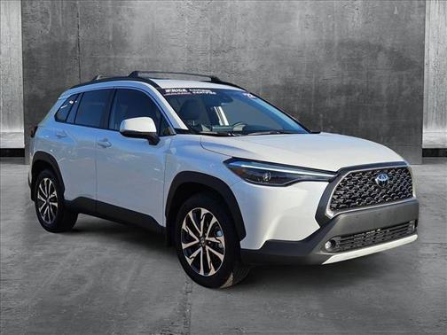 2022 Toyota Corolla Cross XLE