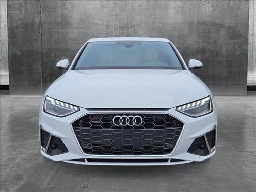 2023 Audi A4 45 S line Premium