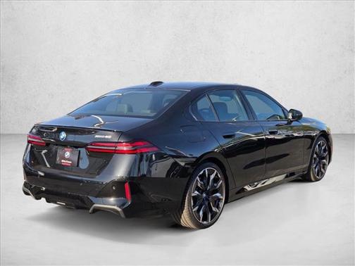 Black Sapphire Metallic 2026 BMW i5 xDrive40