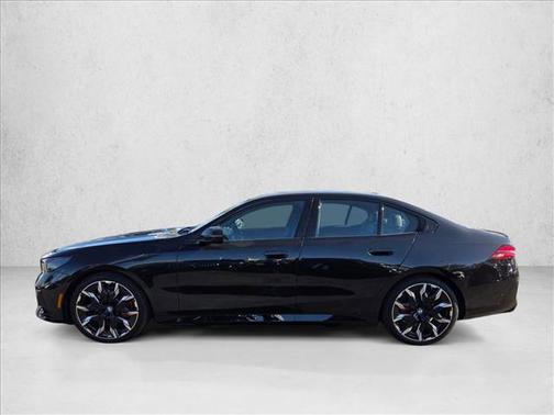 Black Sapphire Metallic 2026 BMW i5 xDrive40