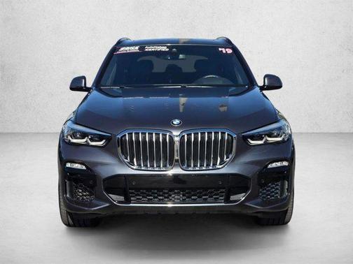 Arctic Gray Metallic 2019 BMW X5 xDrive50i
