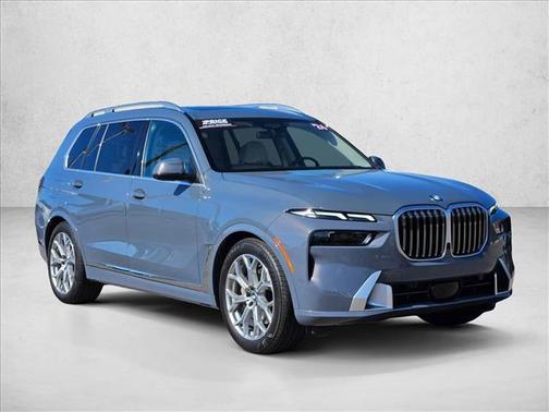 2025 BMW X7 xDrive40i