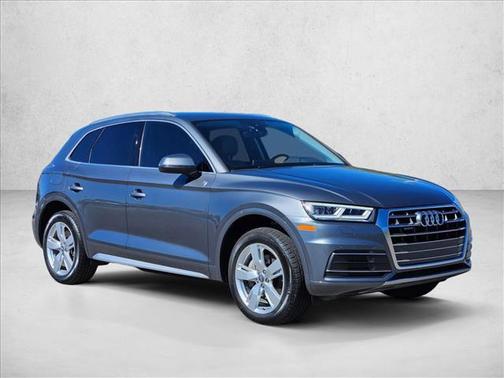 2018 Audi Q5 2.0T Premium Plus