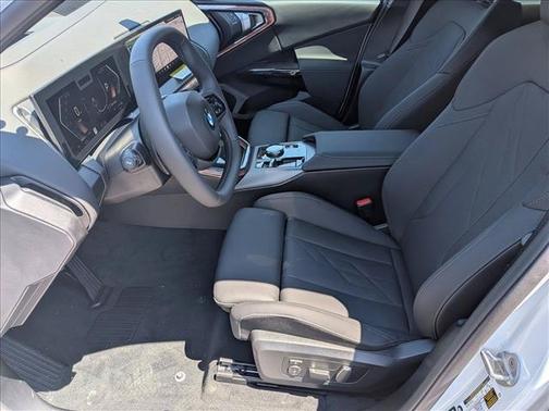 Mineral White Metallic 2026 BMW X3 30 xDrive