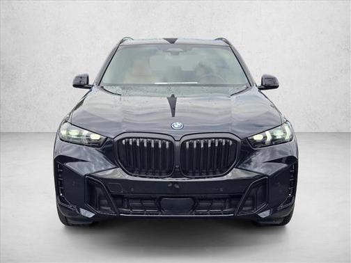 Carbon Black Metallic 2026 BMW X5 PHEV xDrive50e