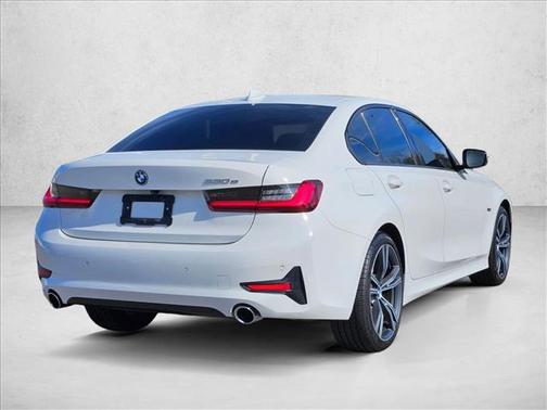 2022 BMW 330e Base
