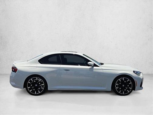 Alpine White 2025 BMW 230 230i