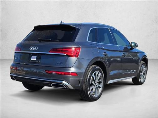 2022 Audi Q5 45 S line Premium