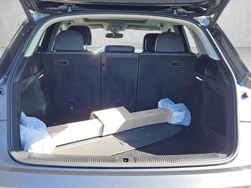 2022 Audi Q5 45 S line Premium