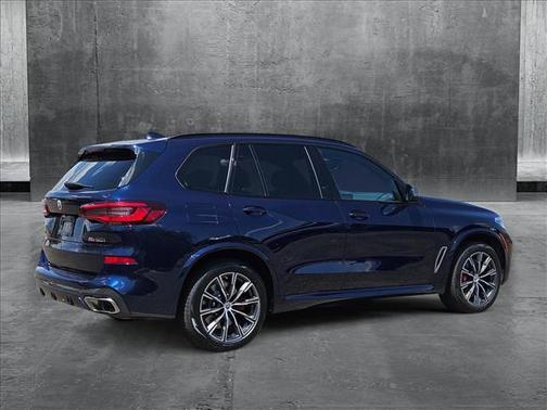 2023 BMW X5 M50i