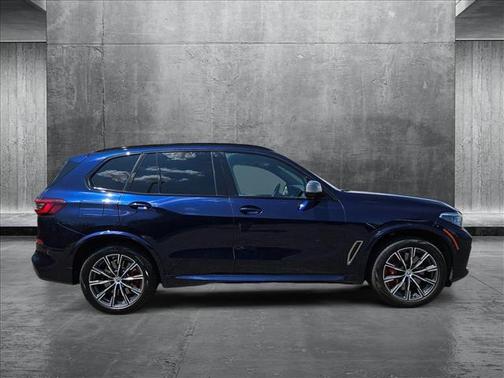 2023 BMW X5 M50i