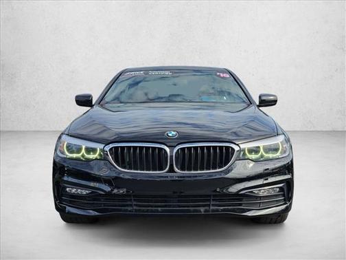 2018 BMW 540 540i