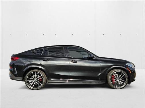 2022 BMW X6 xDrive40i